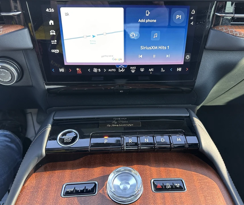 2025 Lincoln Navigator 4th Gen - Image 31 of 31