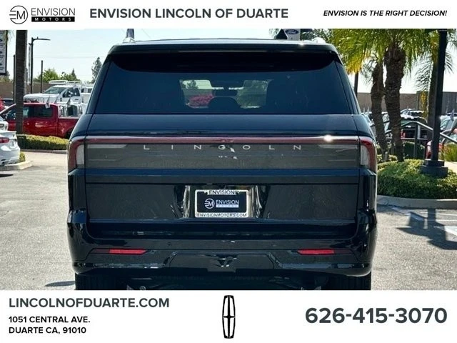 2025 Lincoln Navigator 4th Gen - Image 6 of 12