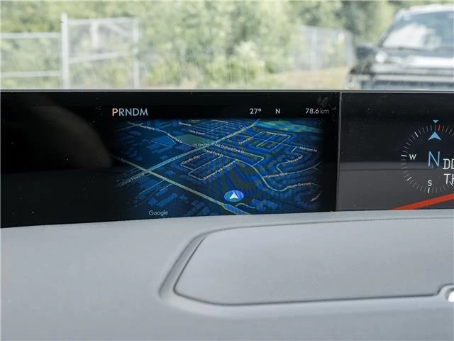 2025 Lincoln Navigator 4th Gen - Image 11 of 16