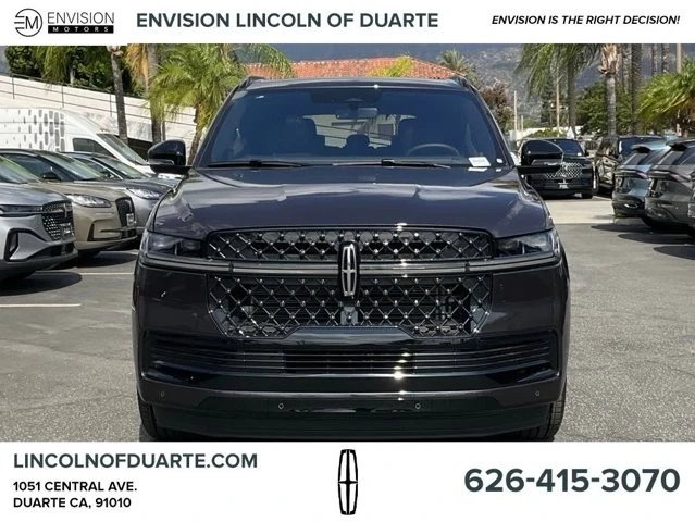 2025 Lincoln Navigator 4th Gen - Image 3 of 12