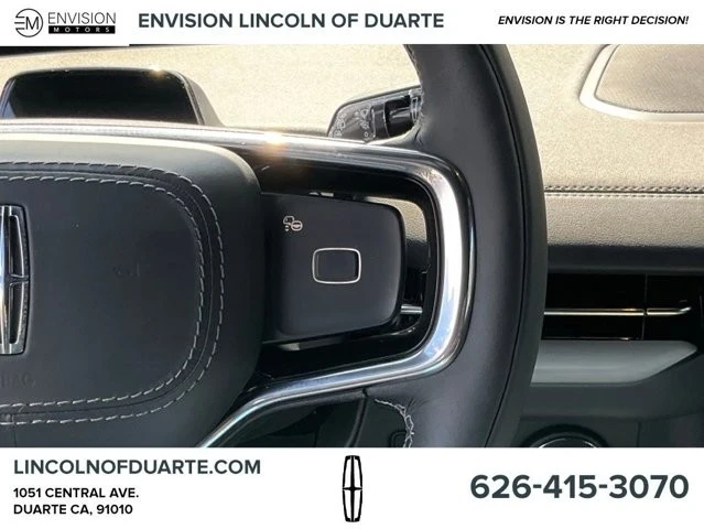 2025 Lincoln Navigator 4th Gen - Image 7 of 12