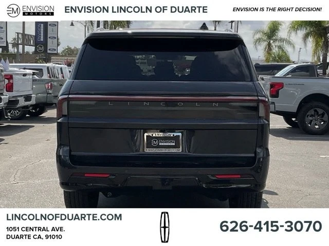 2025 Lincoln Navigator 4th Gen - Image 6 of 12