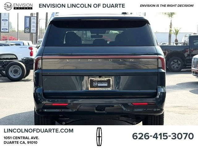 2025 Lincoln Navigator 4th Gen - Image 7 of 12