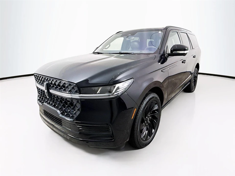 2025 Lincoln Navigator 4th Gen - Image 3 of 21