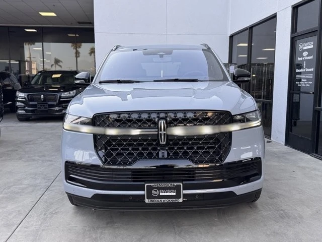2025 Lincoln Navigator 4th Gen - Image 6 of 12