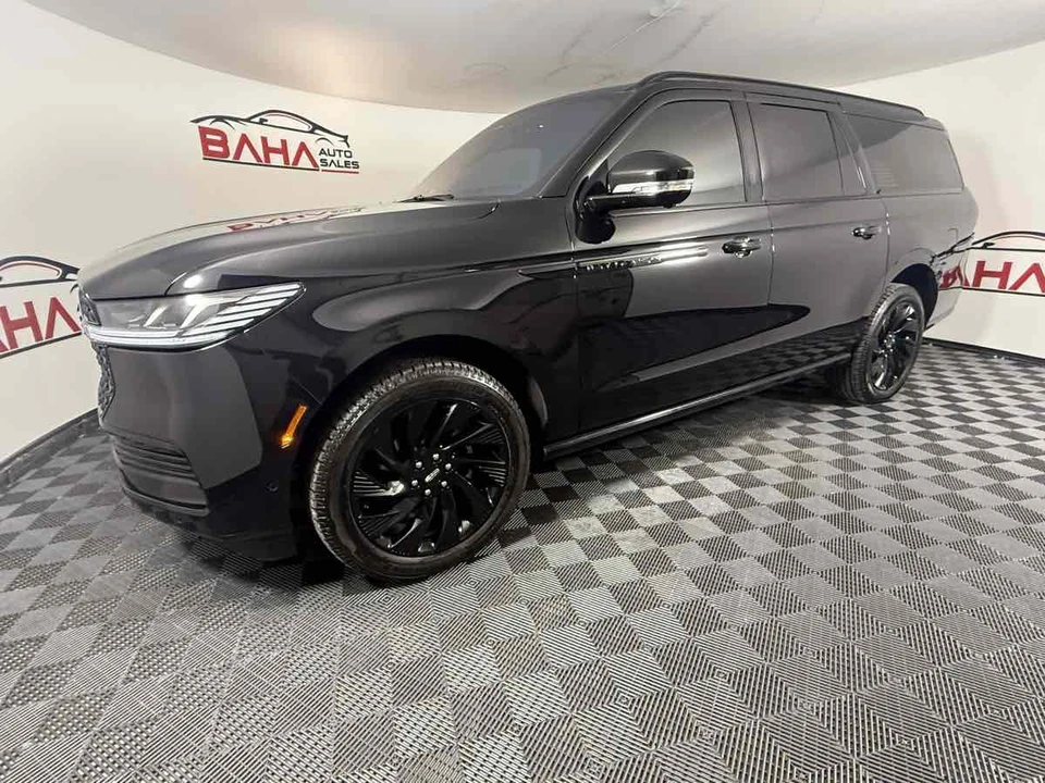 2025 Lincoln Navigator 4th Gen - Image 6 of 31