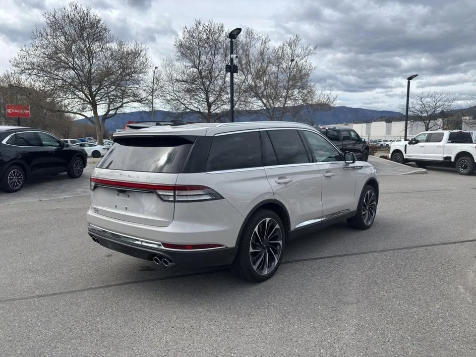 2025 Lincoln Aviator 2nd Gen - Image 5 of 17