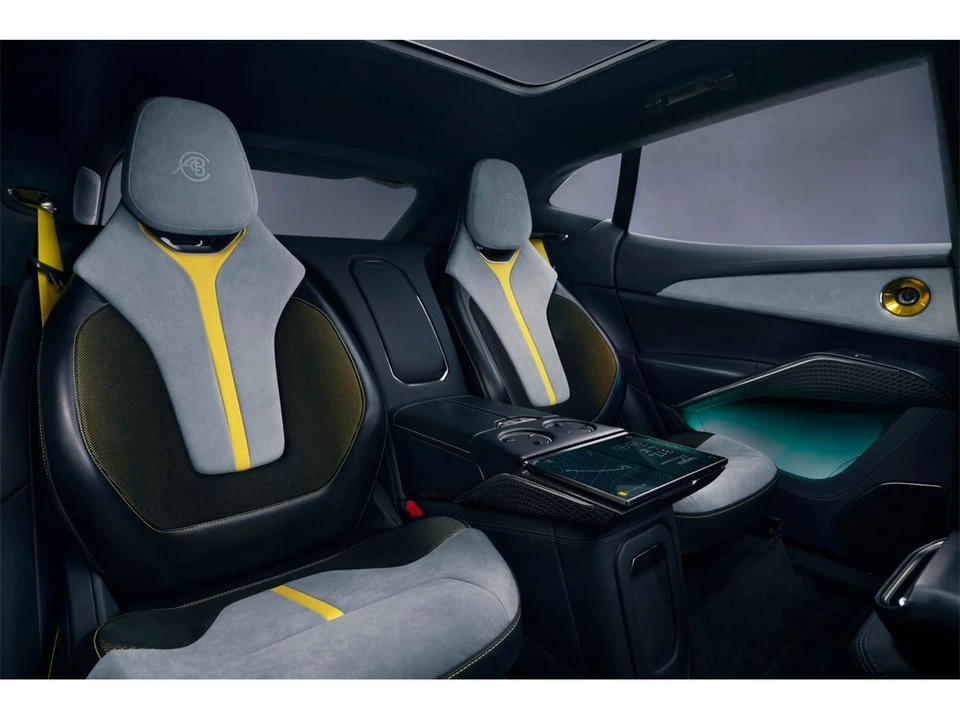 2025 Lotus Eletre - Image 5 of 6