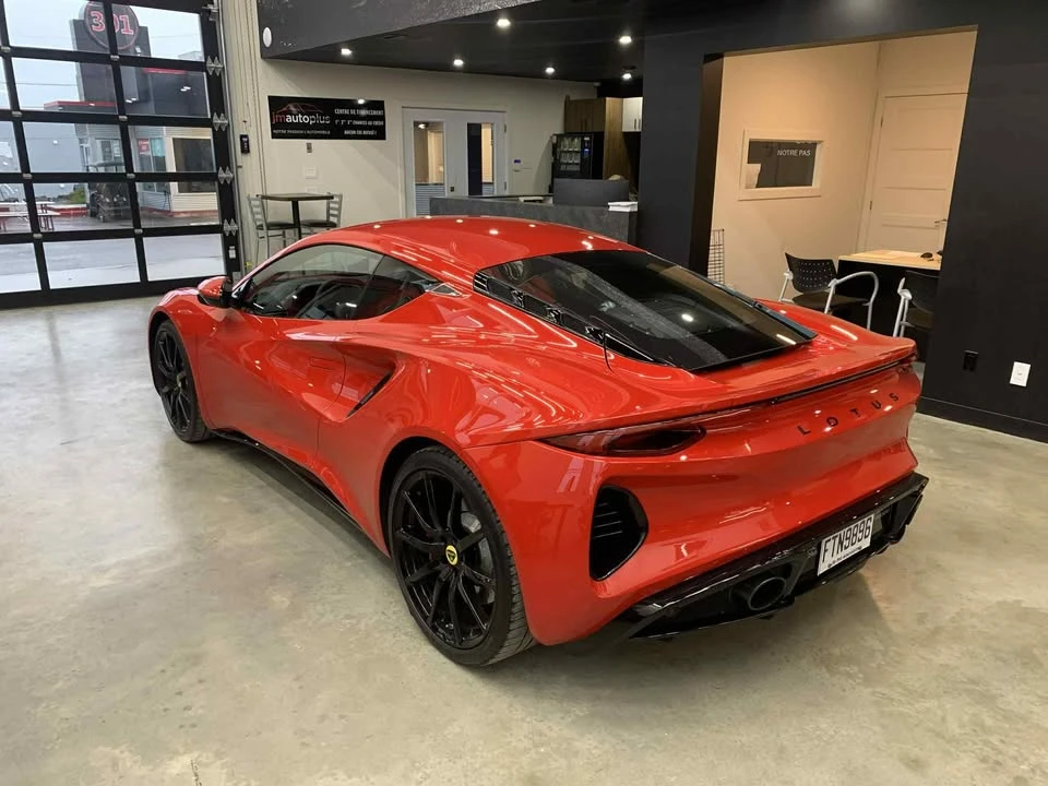 2025 Lotus Emira - Image 8 of 13