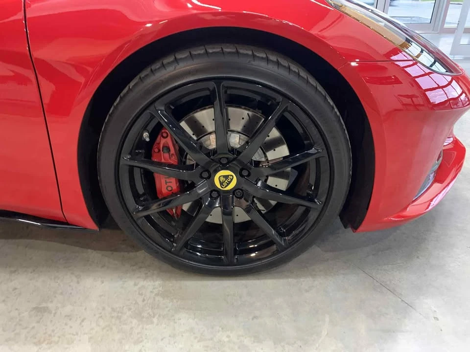 2025 Lotus Emira - Image 3 of 13