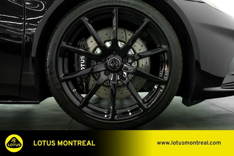 2025 Lotus Emira - Image 8 of 20
