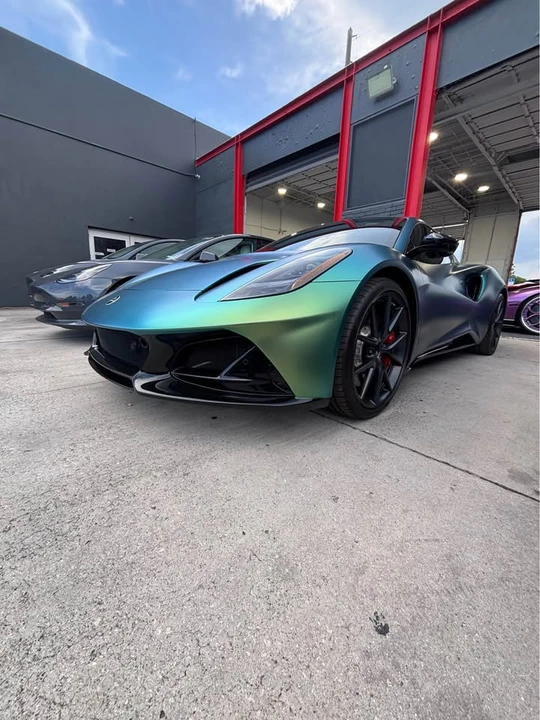 2025 Lotus Emira - Image 4 of 6
