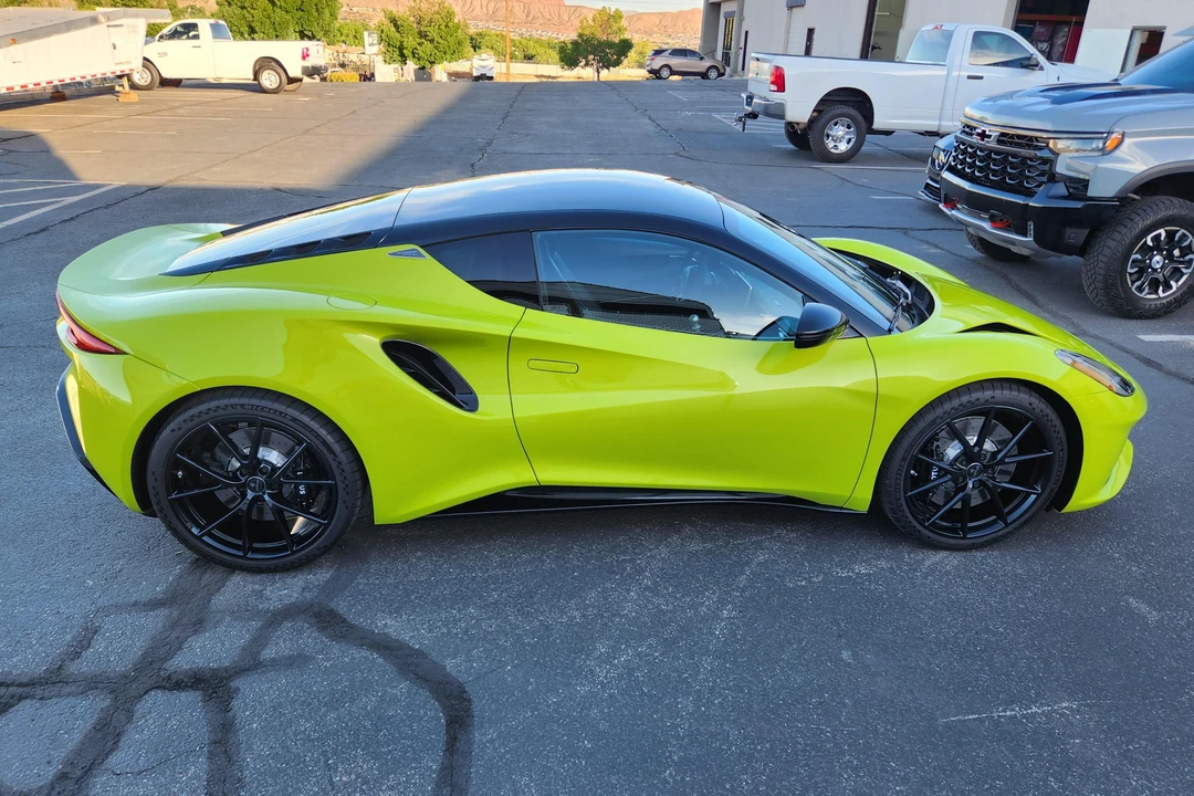 2025 Lotus Emira - Image 3 of 31