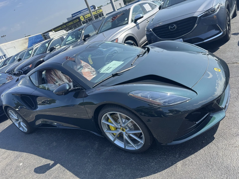 2025 Lotus Emira - Image 2 of 4