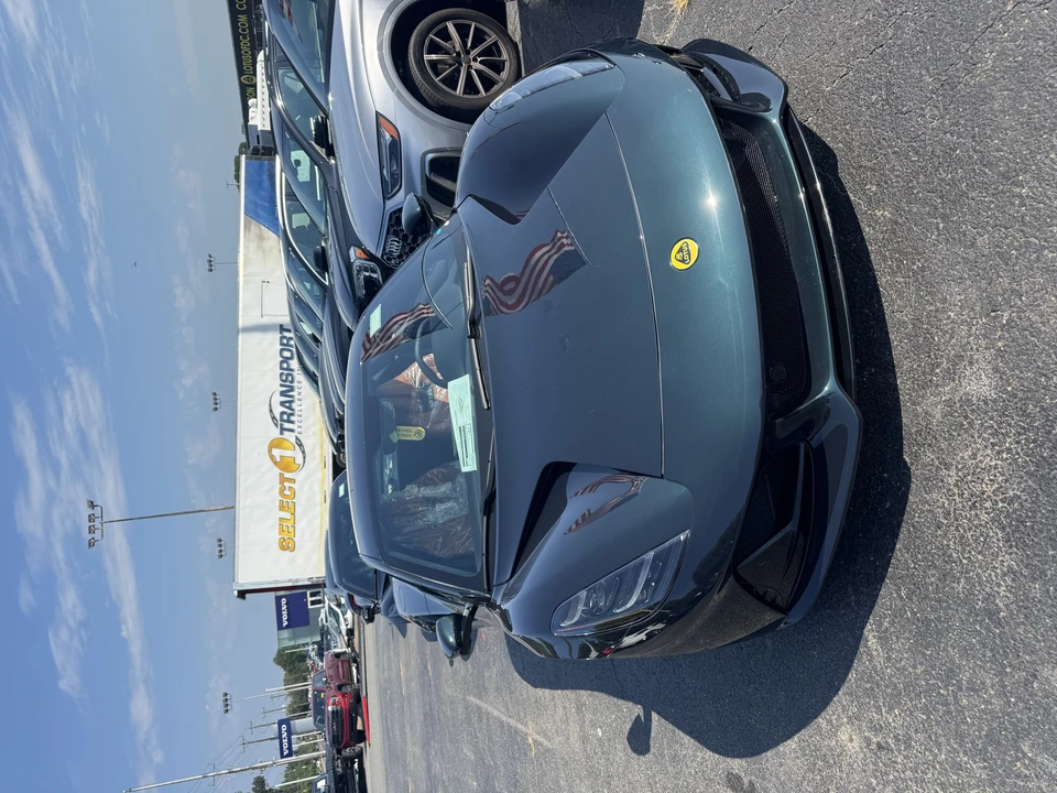 2025 Lotus Emira - Image 3 of 4