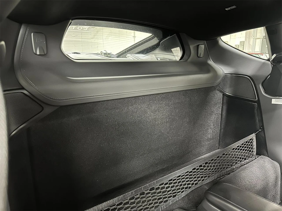 2025 Lotus Emira - Image 22 of 31