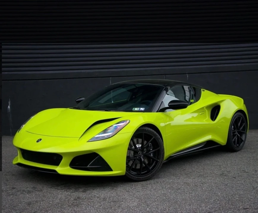 2025 Lotus Emira - Image 2 of 13
