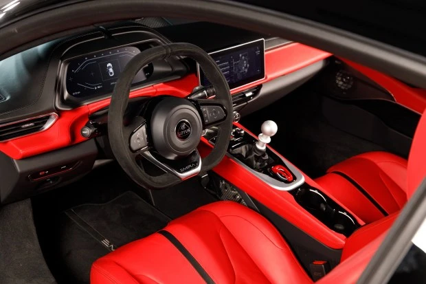 2025 Lotus Emira - Image 6 of 10