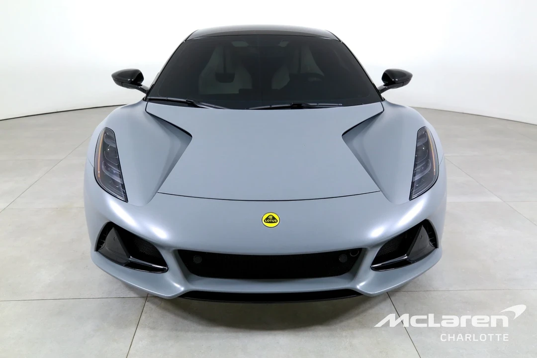 2025 Lotus Emira - Image 4 of 12