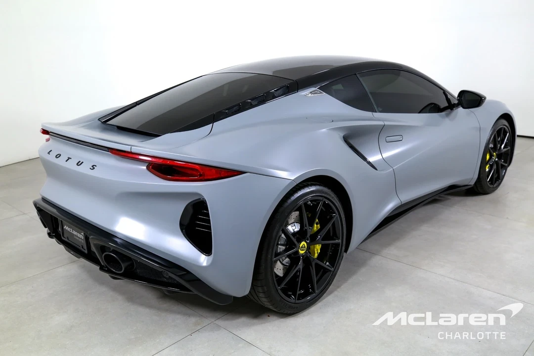 2025 Lotus Emira - Image 8 of 12