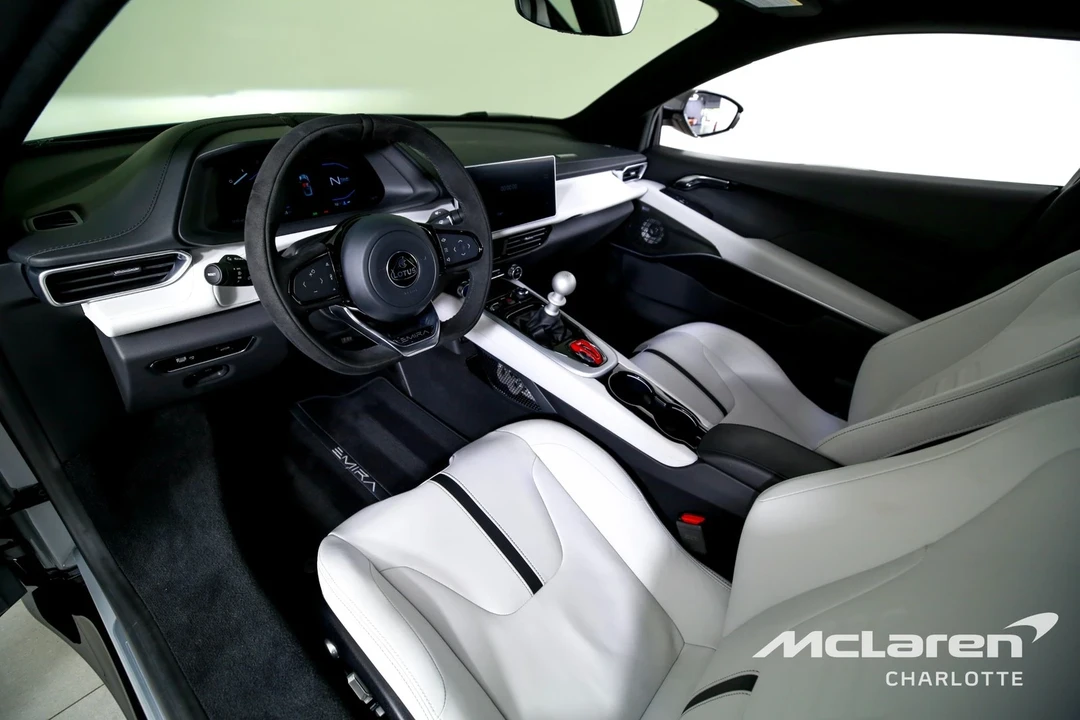 2025 Lotus Emira - Image 12 of 12