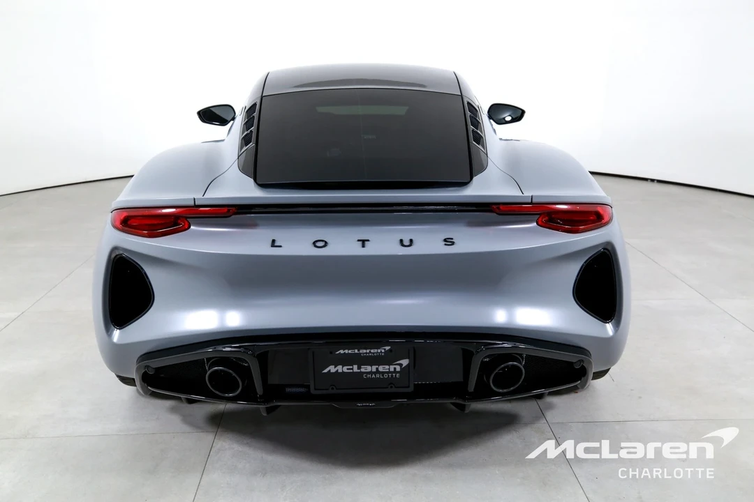 2025 Lotus Emira - Image 7 of 12