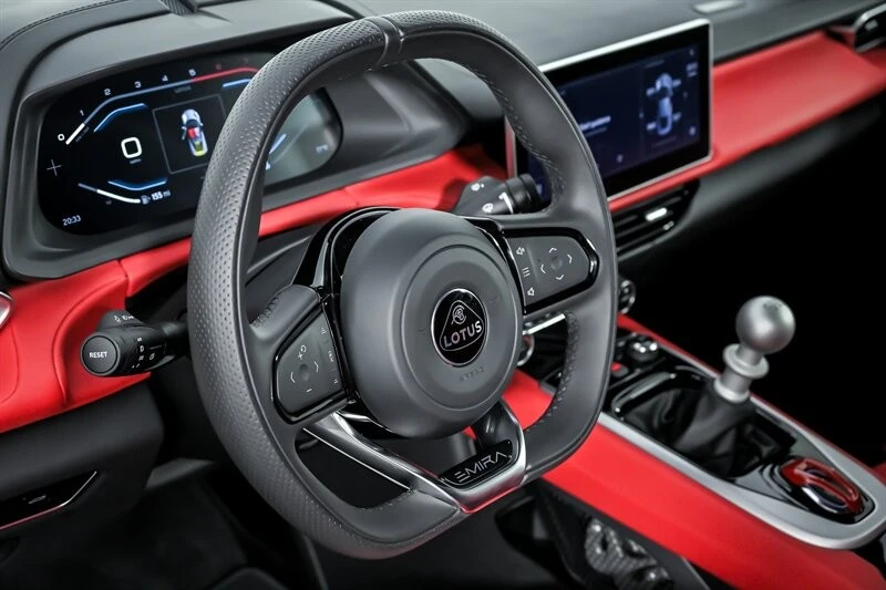 2025 Lotus Emira - Image 21 of 21