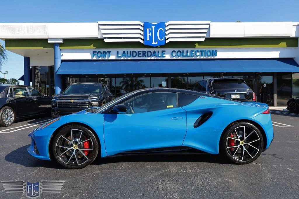 2025 Lotus Emira - Image 3 of 12