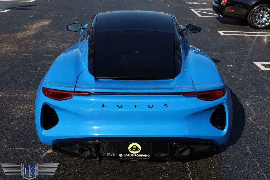 2025 Lotus Emira - Image 12 of 12