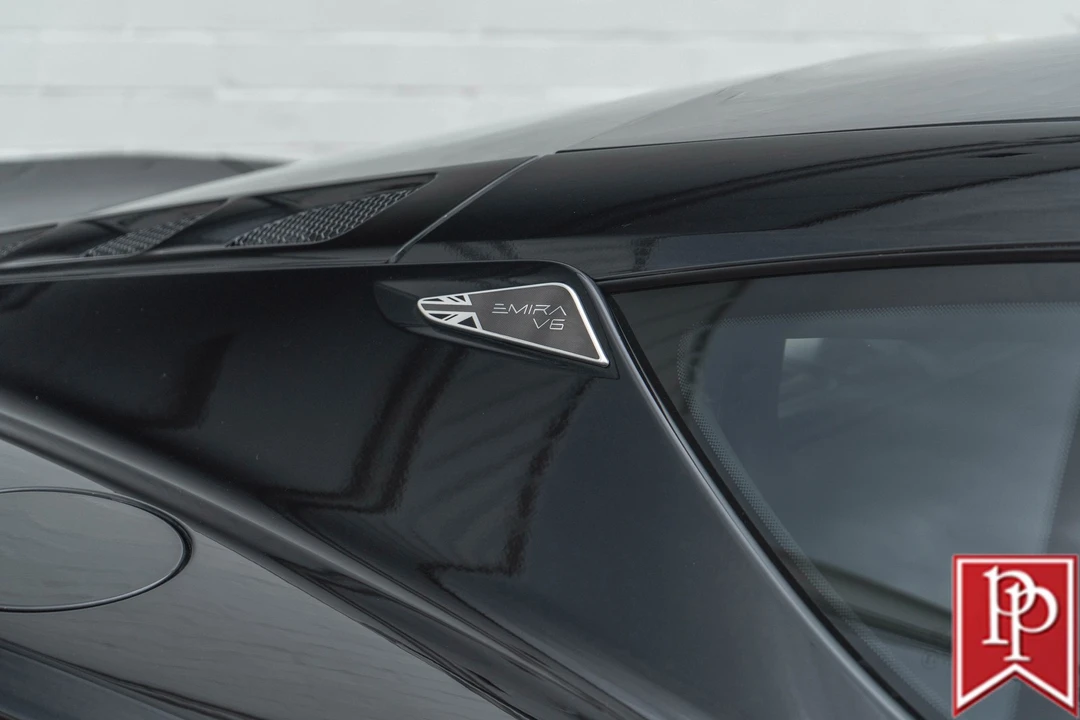 2025 Lotus Emira - Image 7 of 21