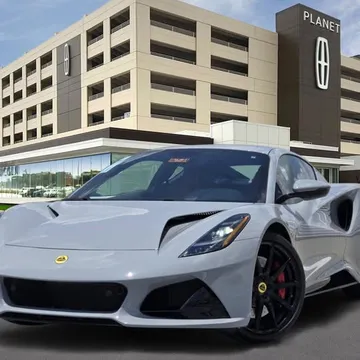 2025 Lotus Emira V6