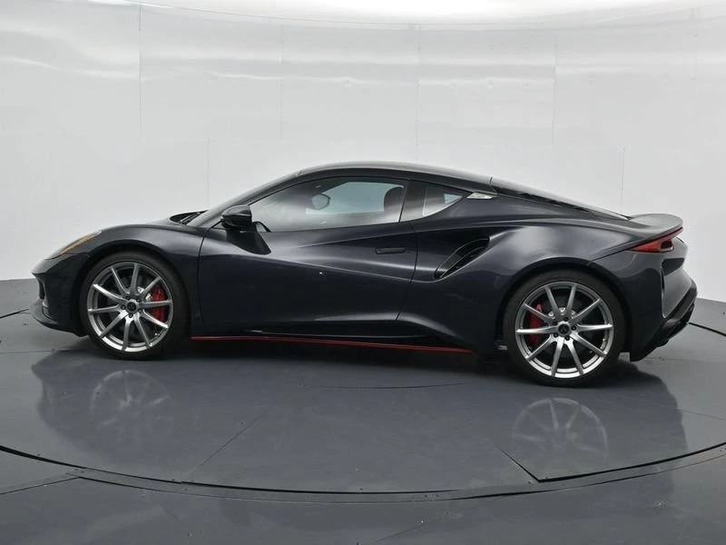 2025 Lotus Emira - Image 3 of 20