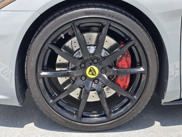 2025 Lotus Emira - Image 10 of 20