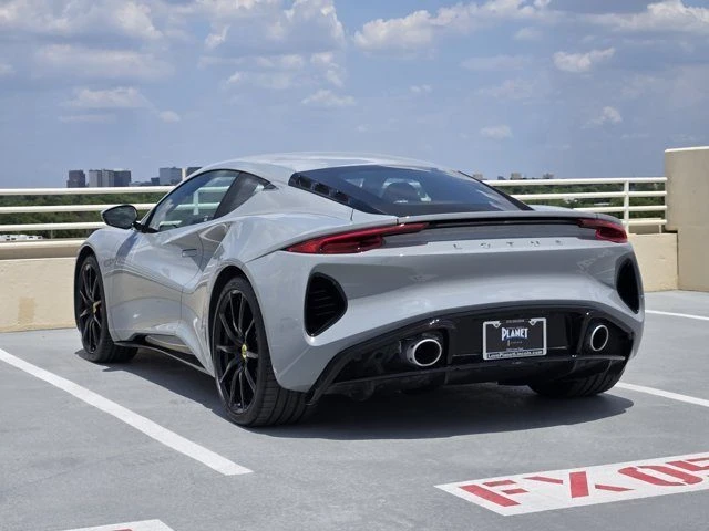 2025 Lotus Emira - Image 5 of 20