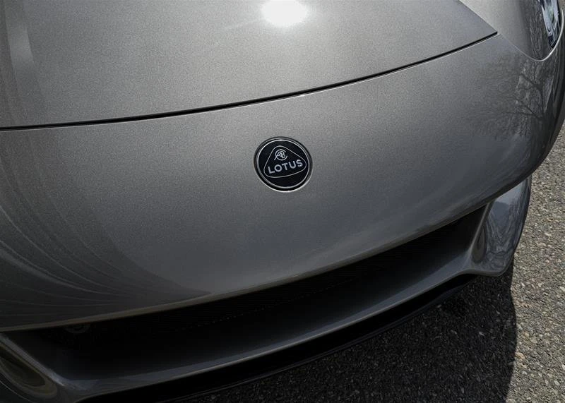 2025 Lotus Emira - Image 5 of 17
