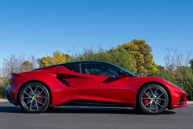 2025 Lotus Emira - Image 3 of 8