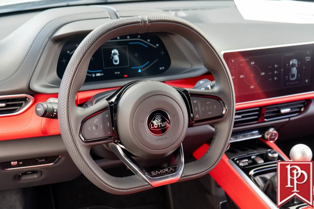 2025 Lotus Emira - Image 15 of 21