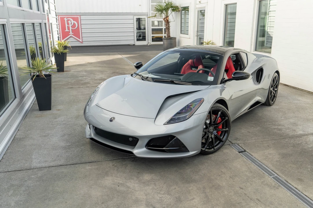 2025 Lotus Emira - Image 2 of 21