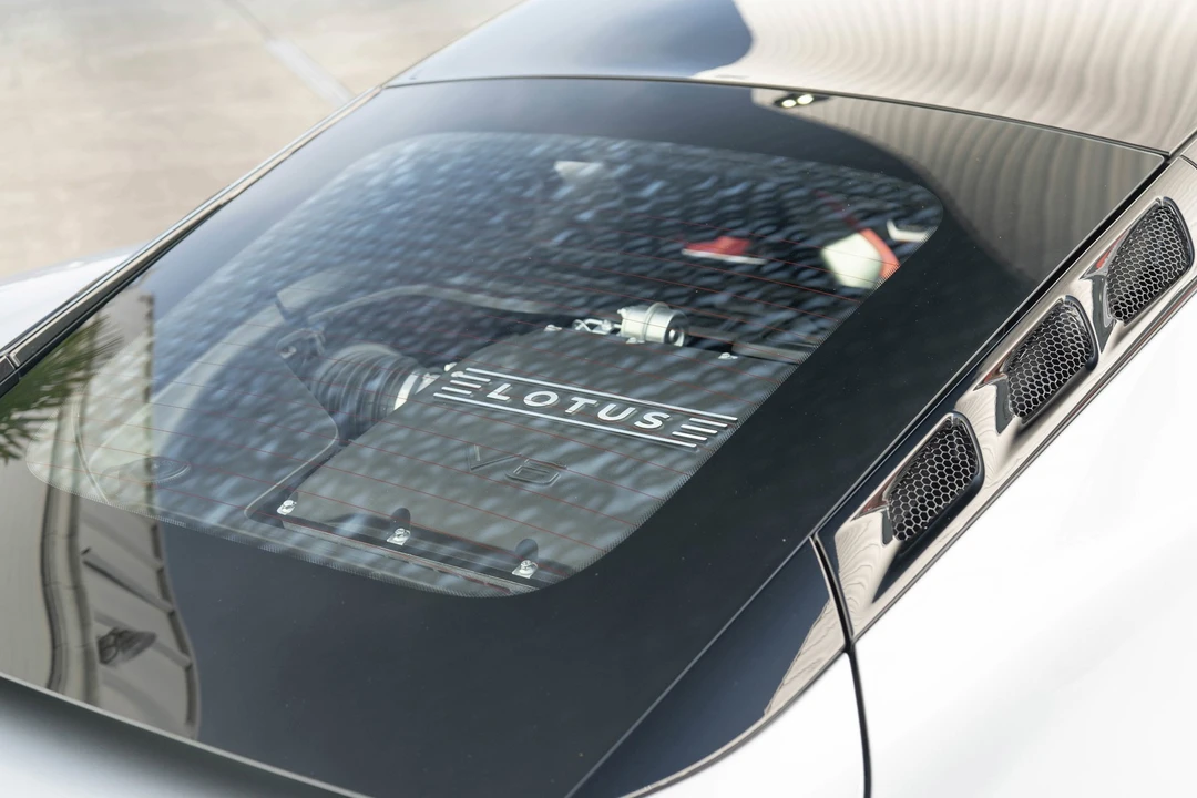 2025 Lotus Emira - Image 5 of 21