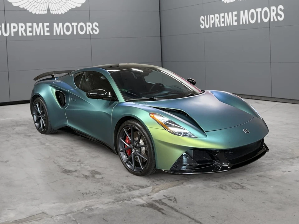 2025 Lotus Emira - Image 7 of 28
