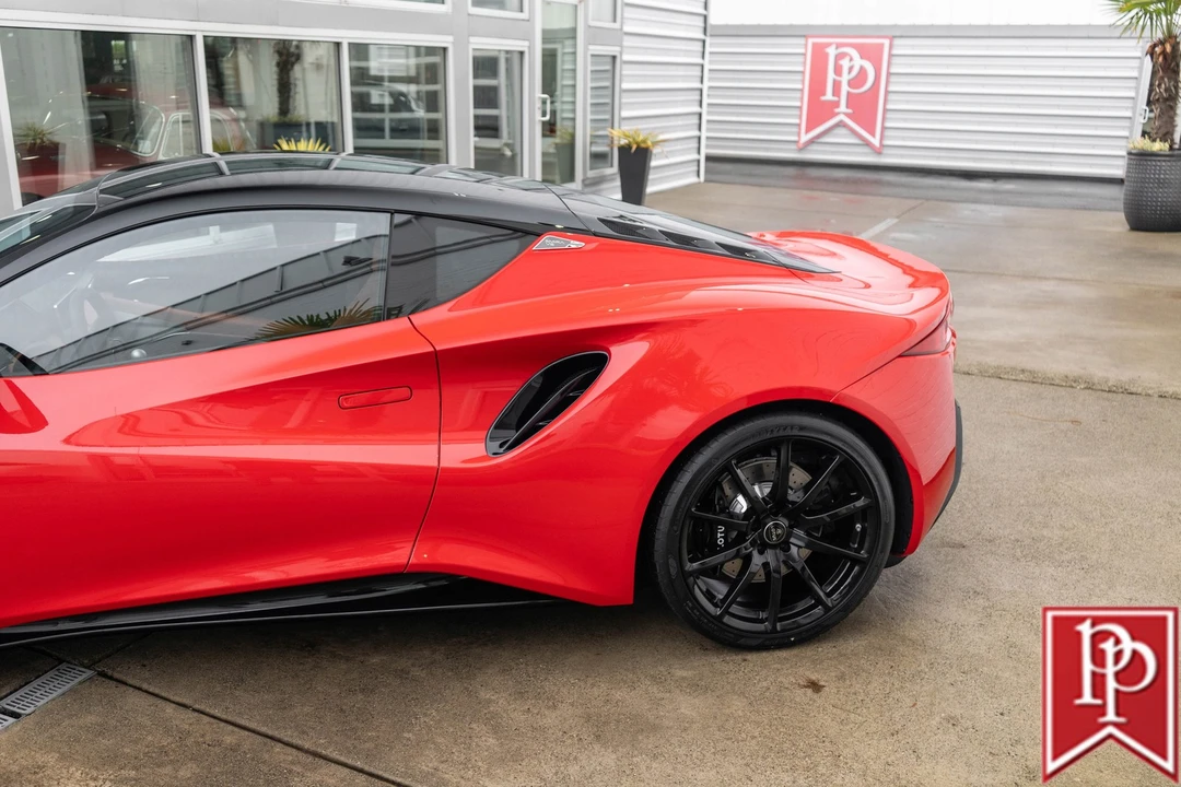 2025 Lotus Emira - Image 4 of 21