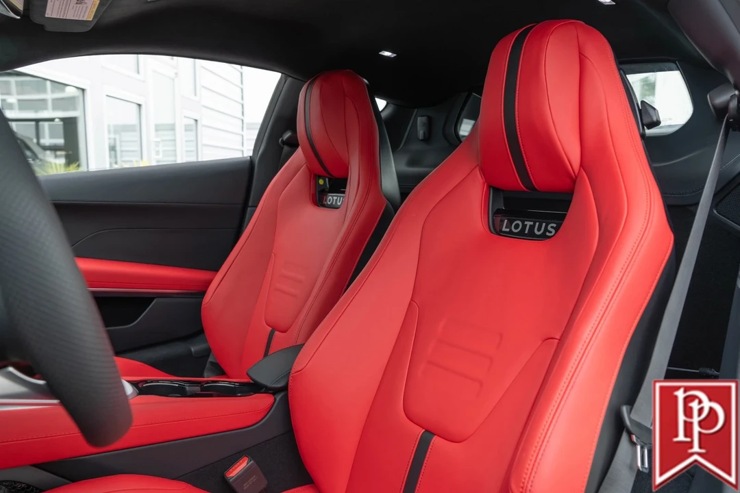 2025 Lotus Emira - Image 8 of 21