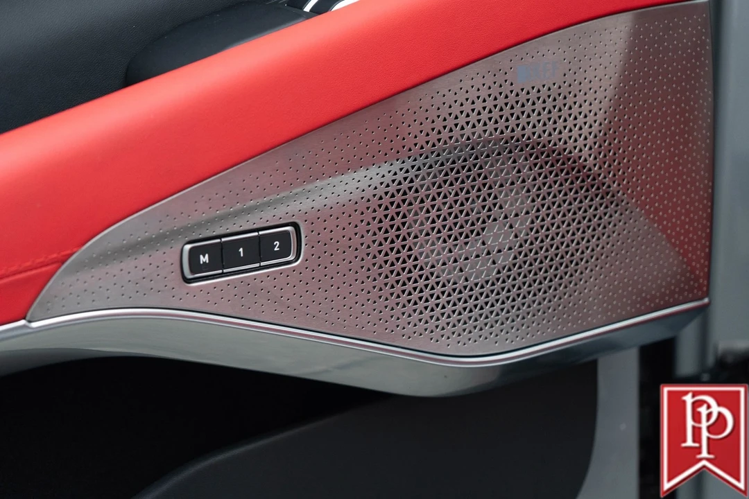2025 Lotus Emira - Image 10 of 21