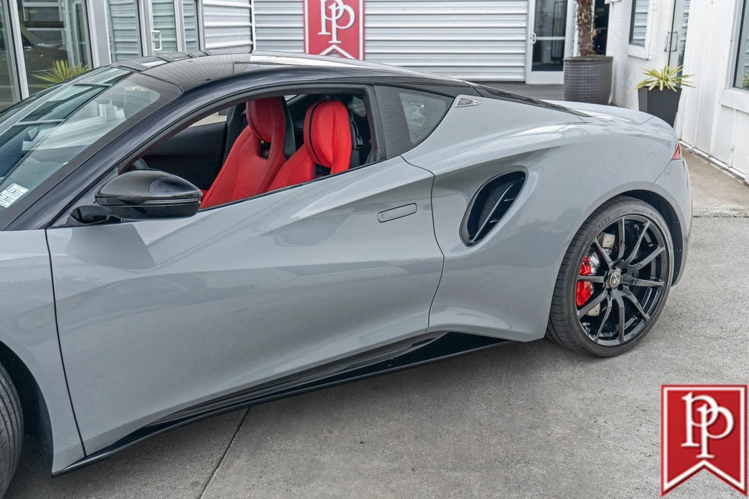 2025 Lotus Emira - Image 4 of 21