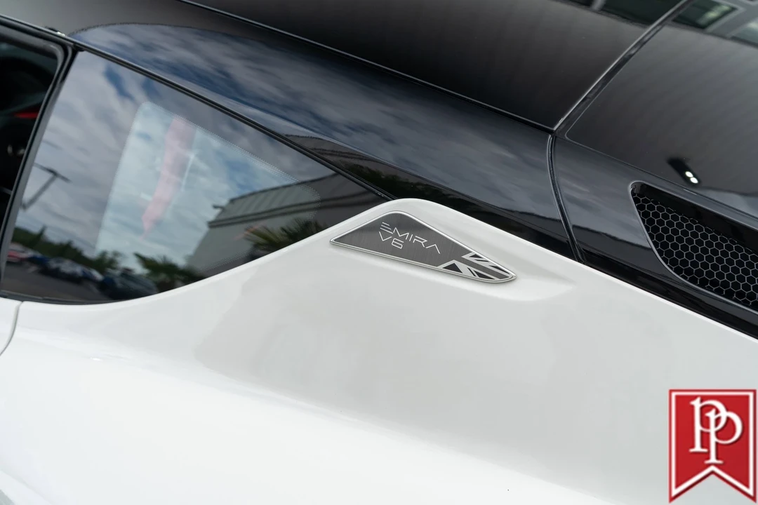 2025 Lotus Emira - Image 5 of 21