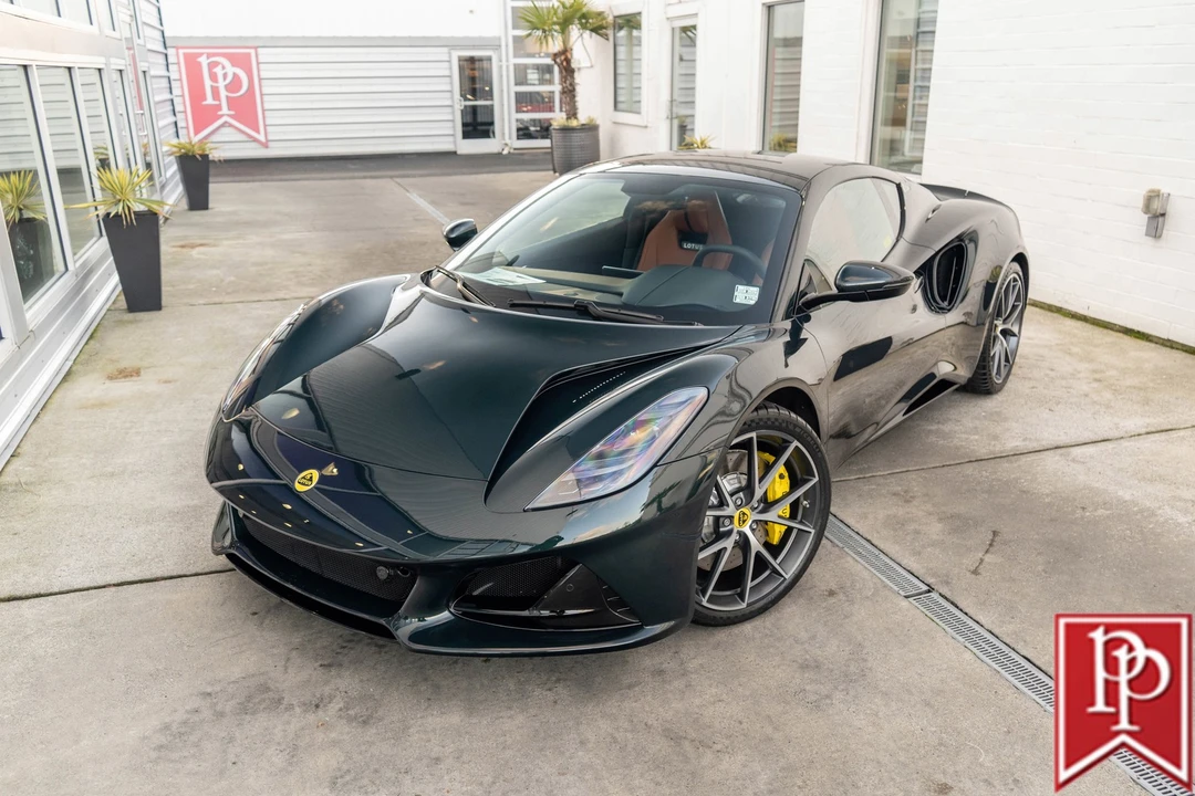 2025 Lotus Emira - Image 2 of 21