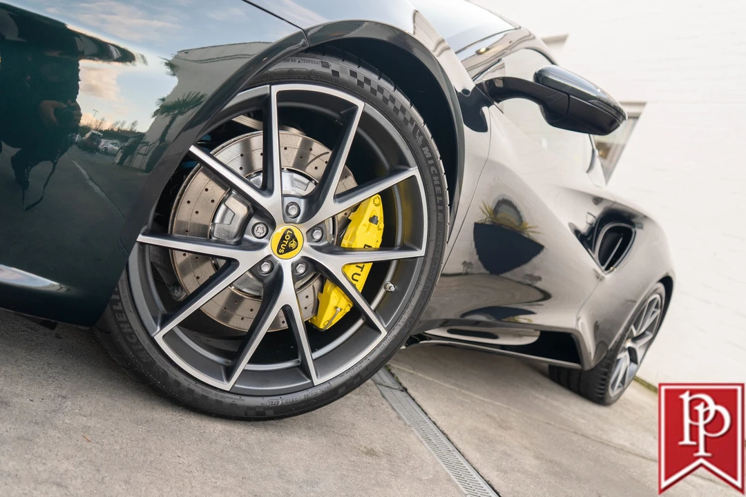 2025 Lotus Emira - Image 3 of 21