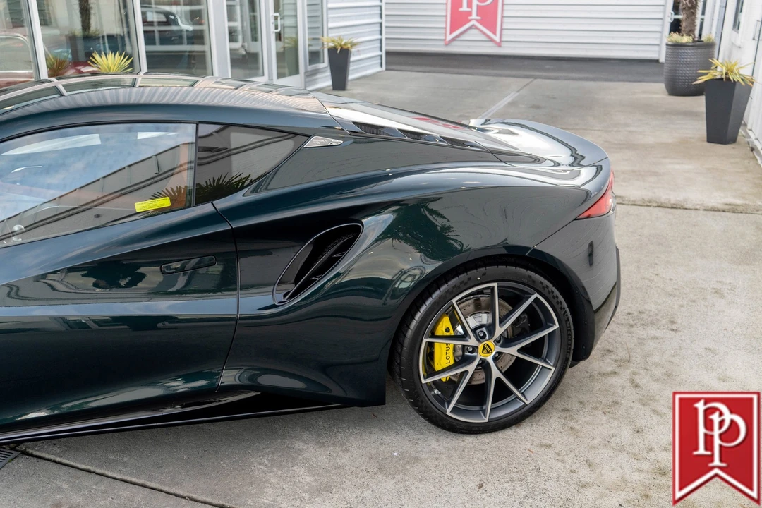 2025 Lotus Emira - Image 4 of 21