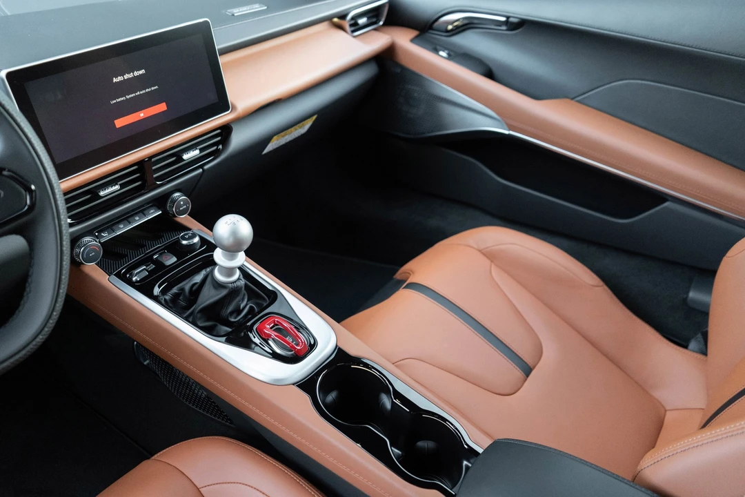2025 Lotus Emira - Image 15 of 21