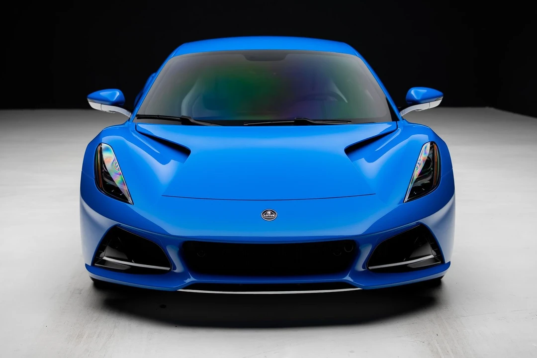 2025 Lotus Evora - Image 7 of 31